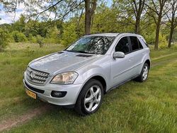 Gebruikt 2007 Mercedes ML280 SUV | € 7.550 (Iets duurder)