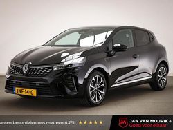 Zwart Gebruikt 2025 Renault Clio V Techno Hatchback | € 23.195 (Duur)