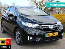Zwart, metallic lak Gebruikt 2017 Honda Jazz Elegance Hatchback | € 14.750 (Eerlijke prijs)