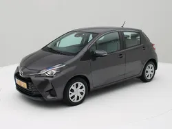 Grijs Gebruikt 2019 Toyota Yaris Active Hatchback | € 14.500 (Eerlijke prijs)