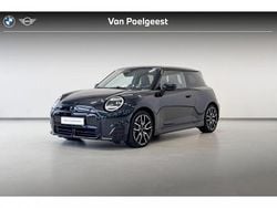 Legend grey (donker grijs) Gebruikt 2024 Mini Cooper SE Hatchback | € 34.900 (Iets duurder)