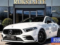 Wit Gebruikt 2019 Mercedes A35 AMG AMG Sedan | € 39.900 (Eerlijke prijs)