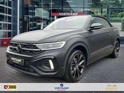 Zwart, andere lak Gebruikt 2024 VW T-Roc Cabriolet R-line Cabriolet | € 47.950 (Duur)