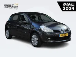 Gris eclipse d66 Gebruikt 2009 Renault Clio II Dynamique Hatchback | € 4.500 (Duur)