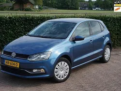 Blauw Gebruikt 2016 VW Polo Comfortline Hatchback | € 10.450 (Eerlijke prijs)