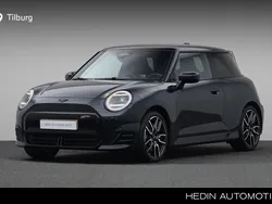 Grijs Gebruikt 2024 Mini Cooper SE Hatchback | € 34.880