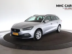 Grijs Gebruikt 2022 Seat Leon Business Stationwagen | € 16.400 (Goede deal)