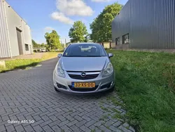 Grijs Gebruikt 2007 Opel Corsa Enjoy Hatchback | € 1.150 (Eerlijke prijs)