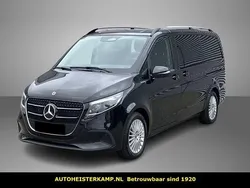 Zwart Gebruikt 2024 Mercedes V250 Style MPV | € 59.950 (Eerlijke prijs)