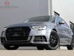 Grijs, metallic lak Gebruikt 2019 Audi A3 Sportback Sport Hatchback | € 23.900 (Eerlijke prijs)