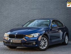 Blauw Gebruikt 2016 BMW 318 Executive Sedan | € 14.950 (Goede deal)