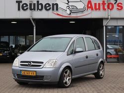 Grijs Gebruikt 2004 Opel Meriva Enjoy MPV | € 985 (Goede deal)