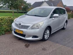 Grijs Gebruikt 2010 Toyota Verso Comfort MPV | € 5.500 (Goede deal)