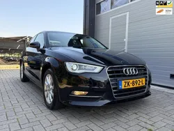 Zwart, metallic lak Gebruikt 2012 Audi A3 Attraction Hatchback | € 8.750 (Eerlijke prijs)