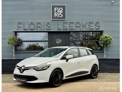 Wit Gebruikt 2016 Renault Clio GrandTour Stationwagen | € 4.450 (Eerlijke prijs)