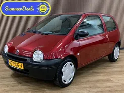 Rood Gebruikt 2007 Renault Twingo Authentique Hatchback | € 1.745 (Eerlijke prijs)