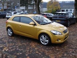 Gebruikt 2008 Kia Ceed Hatchback | € 2.850 (Eerlijke prijs)
