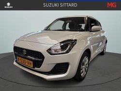 Wit, metallic lak Gebruikt 2024 Suzuki Swift Comfort Hatchback | € 17.440 (Goede deal)