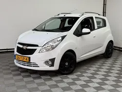Wit Gebruikt 2012 Chevrolet Spark LT Hatchback | € 4.475 (Eerlijke prijs)