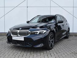 Zwart Gebruikt 2025 BMW 330e Executive Stationwagen | € 56.950 (Eerlijke prijs)