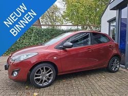 Rood Gebruikt 2013 Mazda 2 Hatchback | € 6.450 (Eerlijke prijs)