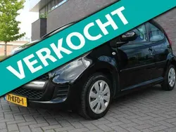 Zwart Gebruikt 2009 Peugeot 107 Hatchback | € 3.950 (Eerlijke prijs)