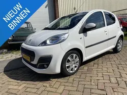 Wit Gebruikt 2012 Peugeot 107 Active Hatchback | € 5.750 (Eerlijke prijs)