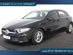 Zwart, metallic lak Gebruikt 2021 Mercedes A180 Business Hatchback | € 21.850 (Goede deal)