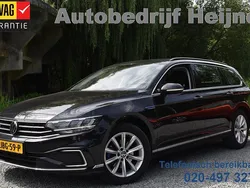 Zwart Gebruikt 2021 VW Passat Business Stationwagen | € 24.445 (Goede deal)