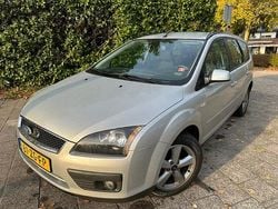 Grijs Gebruikt 2008 Ford Focus Stationwagen | € 1.450 (Goede deal)