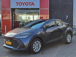 Grijs Gebruikt 2024 Toyota C-HR Active SUV | € 30.890 (Super prijs)