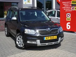 Zwart, metallic lak Gebruikt 2015 Skoda Yeti Active SUV | € 8.995 (Eerlijke prijs)