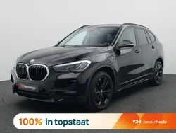 Zwart Gebruikt 2022 BMW X1 Comfort Edition SUV | € 33.450 (Eerlijke prijs)