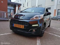 Zwart Gebruikt 2012 Peugeot 107 Hatchback | € 3.200 (Eerlijke prijs)