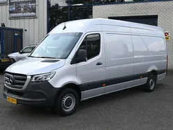 Zilver Gebruikt 2021 Mercedes Sprinter Van | € 33.950 (Eerlijke prijs)