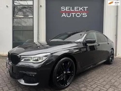 Zwart Gebruikt 2016 BMW 750 Executive Sedan | € 39.950