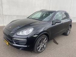 Zwart Gebruikt 2010 Porsche Cayenne SUV | € 16.750 (Eerlijke prijs)