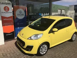 Geel Gebruikt 2012 Peugeot 107 Hatchback | € 3.995 (Iets duurder)