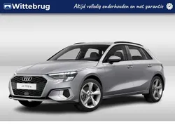Zilver Gebruikt 2023 Audi A3 Sportback e-tron Advanced Sedan | € 29.950 (Eerlijke prijs)