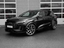 Zwart Nieuw 2025 Audi Q6 e-tron S-Line SUV | € 99.900