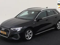 Zwart Gebruikt 2021 Audi A3 Sportback S-Line Hatchback | € 24.945 (Eerlijke prijs)