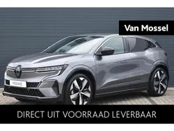 Grijs Nieuw 2025 Renault Mégane Techno SUV | € 44.670 (Duur)
