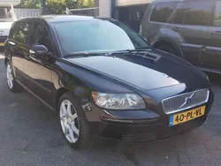 Zwart Gebruikt 2004 Volvo V50 Stationwagen | € 2.950 (Iets duurder)
