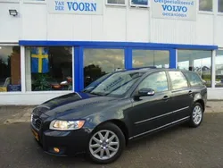 Grijs Gebruikt 2009 Volvo V50 Momentum Stationwagen | € 4.900 (Eerlijke prijs)