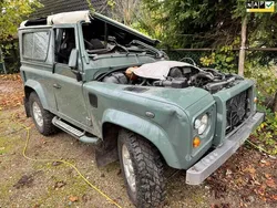 Groen Gebruikt 2011 Land Rover Defender SUV | € 11.000