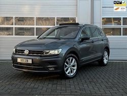 , metallic lak Gebruikt 2018 VW Tiguan Highline SUV | € 24.950 (Duur)