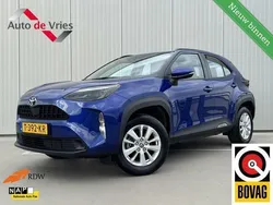 Blauw, metallic lak Gebruikt 2023 Toyota Yaris Cross Active SUV | € 24.995 (Eerlijke prijs)