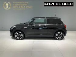 Zwart Gebruikt 2021 Mini Cooper Classic Hatchback | € 17.995 (Eerlijke prijs)