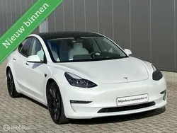 Wit Gebruikt 2021 Tesla Model 3 Performance Sedan | € 28.995 (Goede deal)