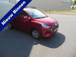 Rood Gebruikt 2021 Hyundai i10 Comfort Hatchback | € 11.950 (Eerlijke prijs)